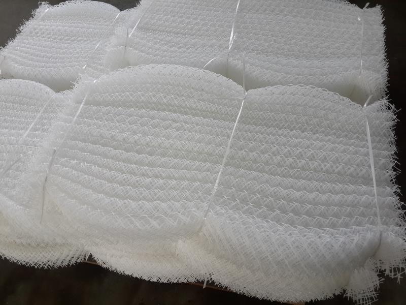 江苏三只羊园艺用品有限公司供应优质16峰大蚕结茧网全新用料长久使用