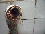 石家庄水管生锈水管爆裂卫生间上下水管安装