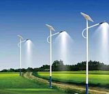 揚州太陽能路燈6米農村用全年亮燈
