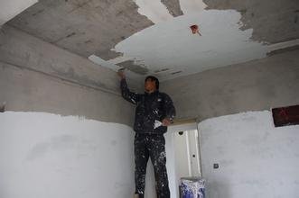 房屋粉刷 刷涂料 刷乳胶漆 修补裂缝南京