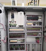 PLC控制柜;
