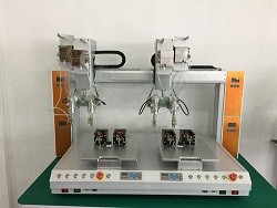 苏州线路板自动焊锡机快速焊锡速度可节省2至3人