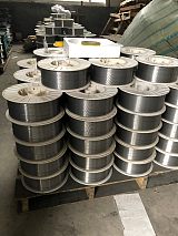 四川焊丝厂家直销 链轮专用耐磨焊丝 铬钨合金焊丝HRC 50-55°;