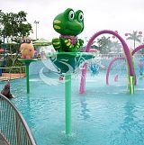 青蛙喷水 戏水小品 广州水上设备厂家供应;
