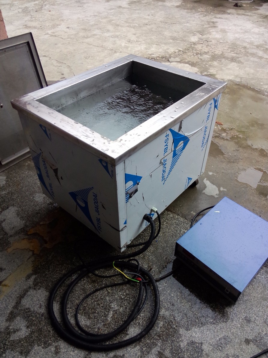 深圳超声波清洗机专业厂家，超声波设备价格行情