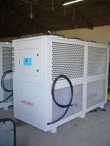 风冷模块式空调冷水机组;