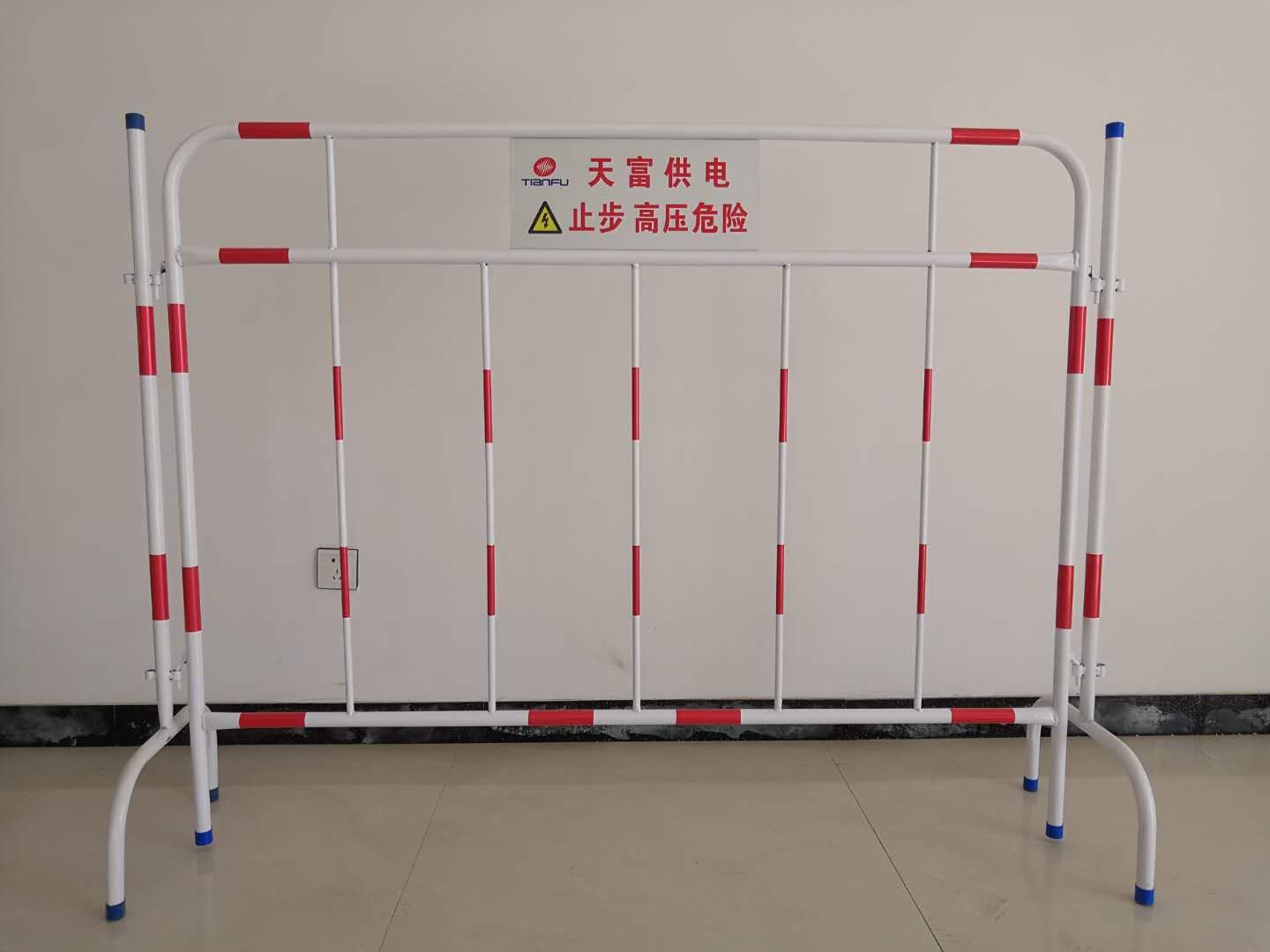 新疆杰安达电力绝缘伸缩围栏高度为1.2米固定围栏铁质组合