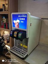 可乐机可乐糖浆包小汉堡店可乐机器;