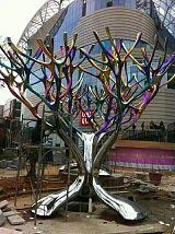 延安不锈钢电镀效果树枝雕塑 商业街装饰果树雕塑工厂;