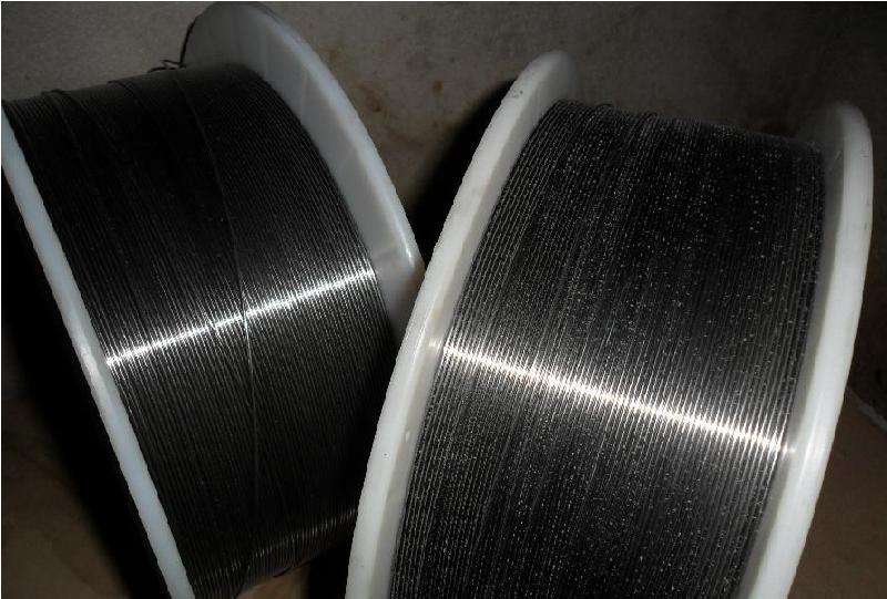 YD600药芯焊丝硬面堆焊耐磨药芯焊丝 高硬度