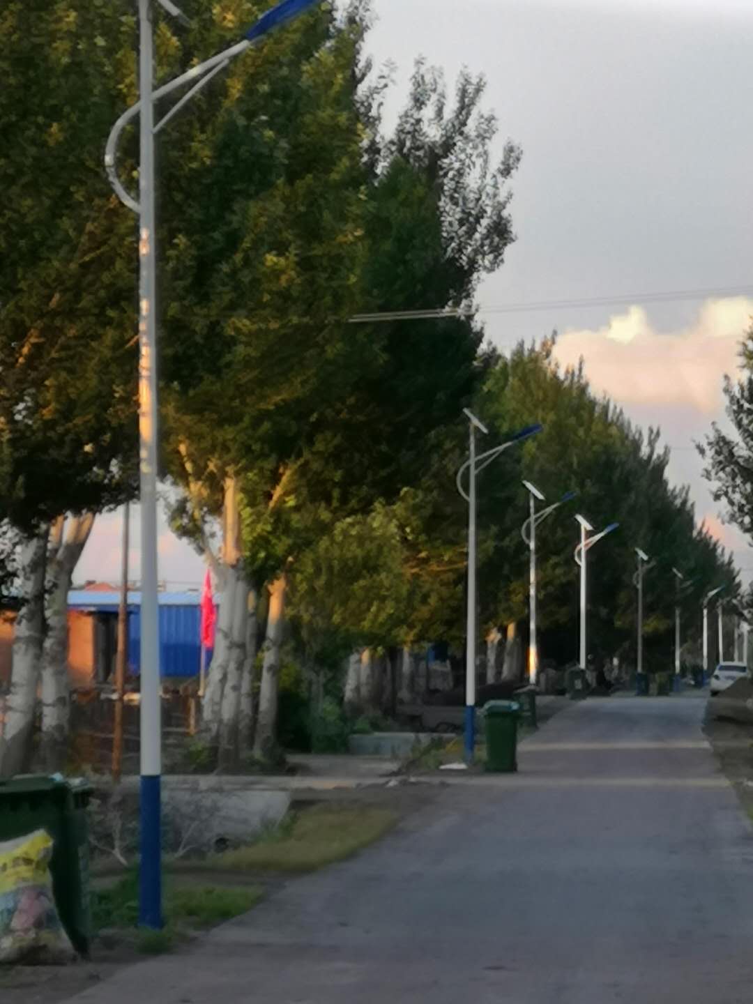哈尔滨太阳能路灯生产批发商