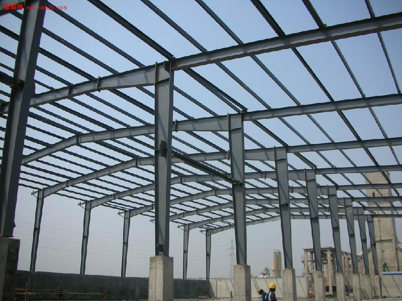 河南彩钢钢构安装施工|北京福鑫腾达彩钢|彩钢钢构制作厂家订制弧形屋架