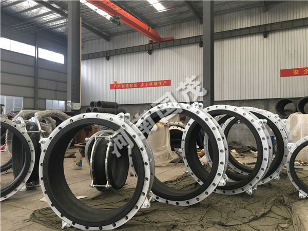 分享广州耐油橡胶接头的安装因素以及生产工艺
