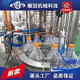全自动灌装机 2L饮料果汁热灌装 小瓶三合一灌装生茶设备;