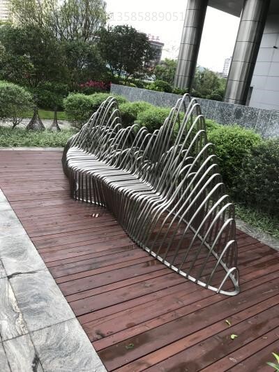 郑州不锈钢抽象座椅雕塑 商业街椅子雕塑设计制作工厂