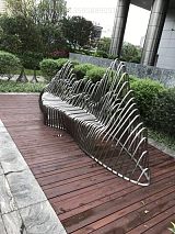郑州不锈钢抽象座椅雕塑 商业街椅子雕塑设计制作工厂;