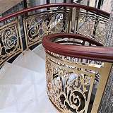 美式铜艺楼梯护栏精美图片;