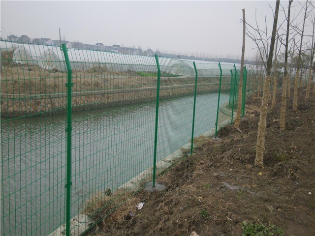 汉川水产业养殖护栏网养殖铁丝网厂家现货批发价格