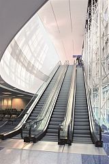 商场自动扶梯 台阶式电梯 综合电梯;
