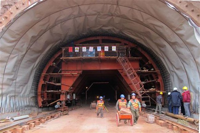 铁道桥梁隧道工程技术