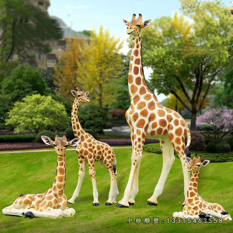 玻璃钢豹纹长颈鹿雕塑  公园动物摆件.jpg