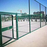 体育场围网 运动场防护网 学校操场围栏网;