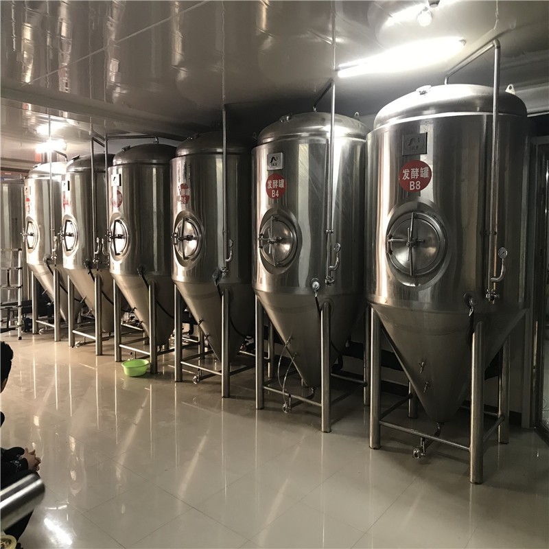 生产精酿啤酒的设备 日产1吨啤酒设备 河南饭店啤酒设备