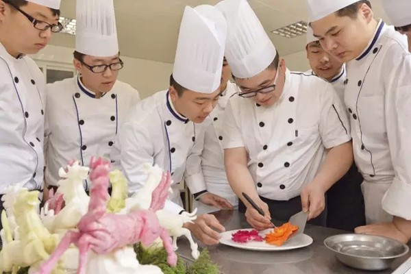 鹤庆县职业高级中学中餐烹饪与营养膳食专业简介