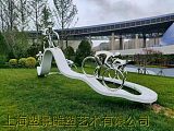 阜阳运动会跑道骑车雕塑 竞速自行车不锈钢雕塑定制;