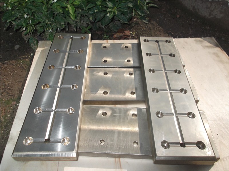 生产定制冶金设备用10-1铜滑槽、滑板