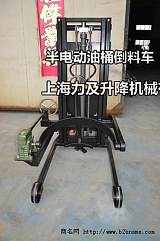輕松翻轉(zhuǎn)油桶 半電動油桶翻轉(zhuǎn)車價格;