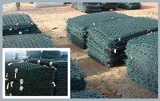 PVC包塑石笼网..养羊圈网.河流截流用网箱