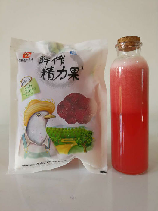 鲜榨果汁：冷冻树莓果--粒鲜榨精力果（瓶装）